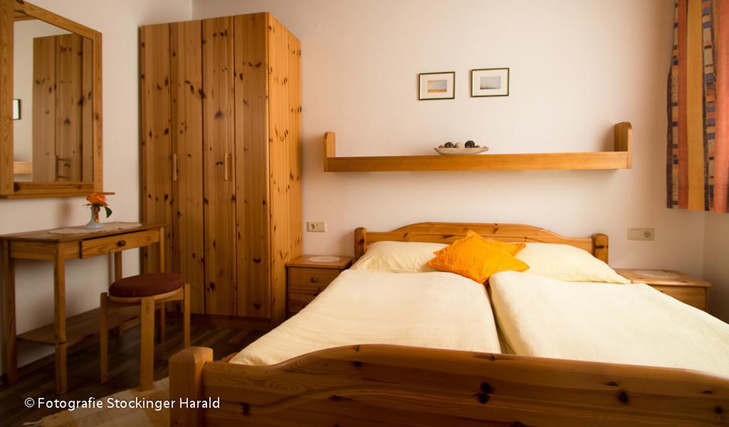 Gaestehaus Ringbauer Podersdorf am See Room photo